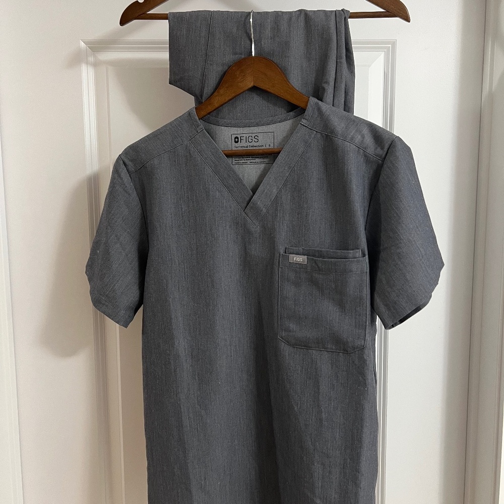 Figs Gray Scrubs (Men's/Unisex)